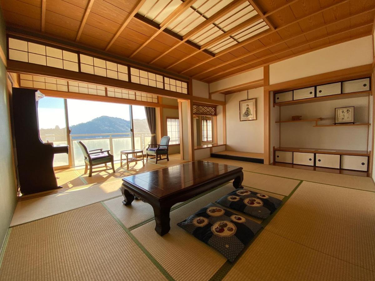 Atami Onsen Guest House Megumi Eksteriør billede