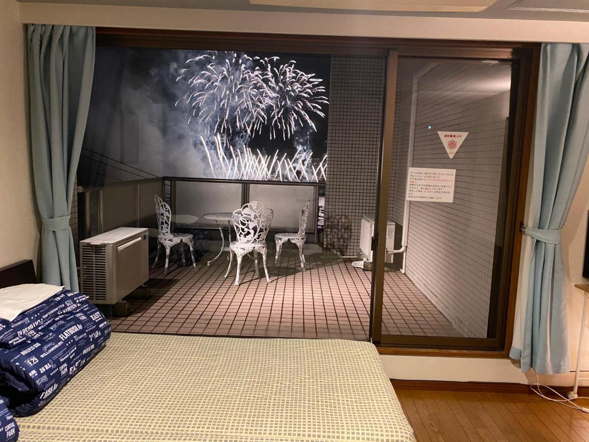 Atami Onsen Guest House Megumi Eksteriør billede