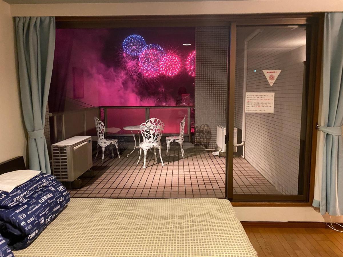 Atami Onsen Guest House Megumi Eksteriør billede