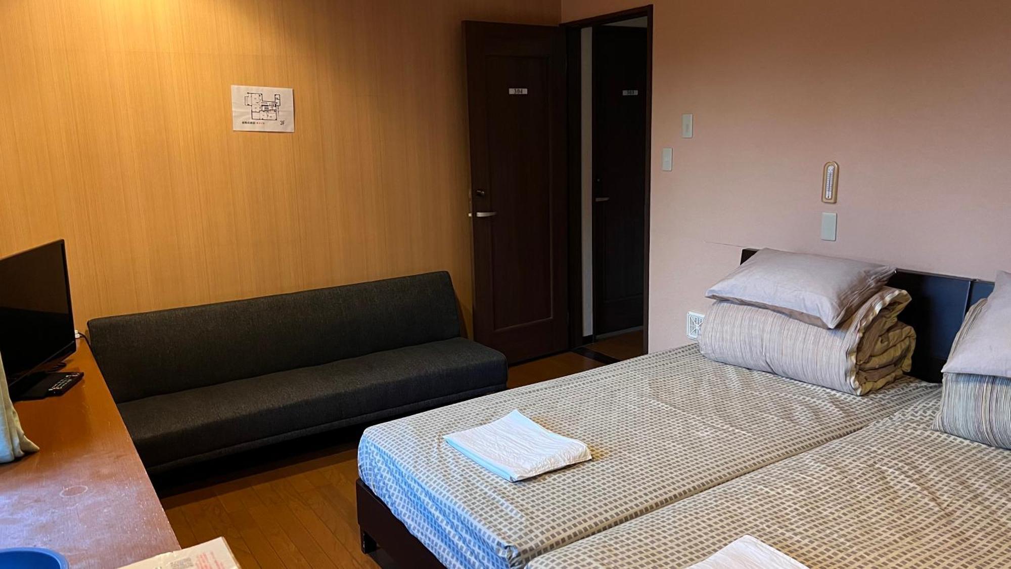 Atami Onsen Guest House Megumi Eksteriør billede