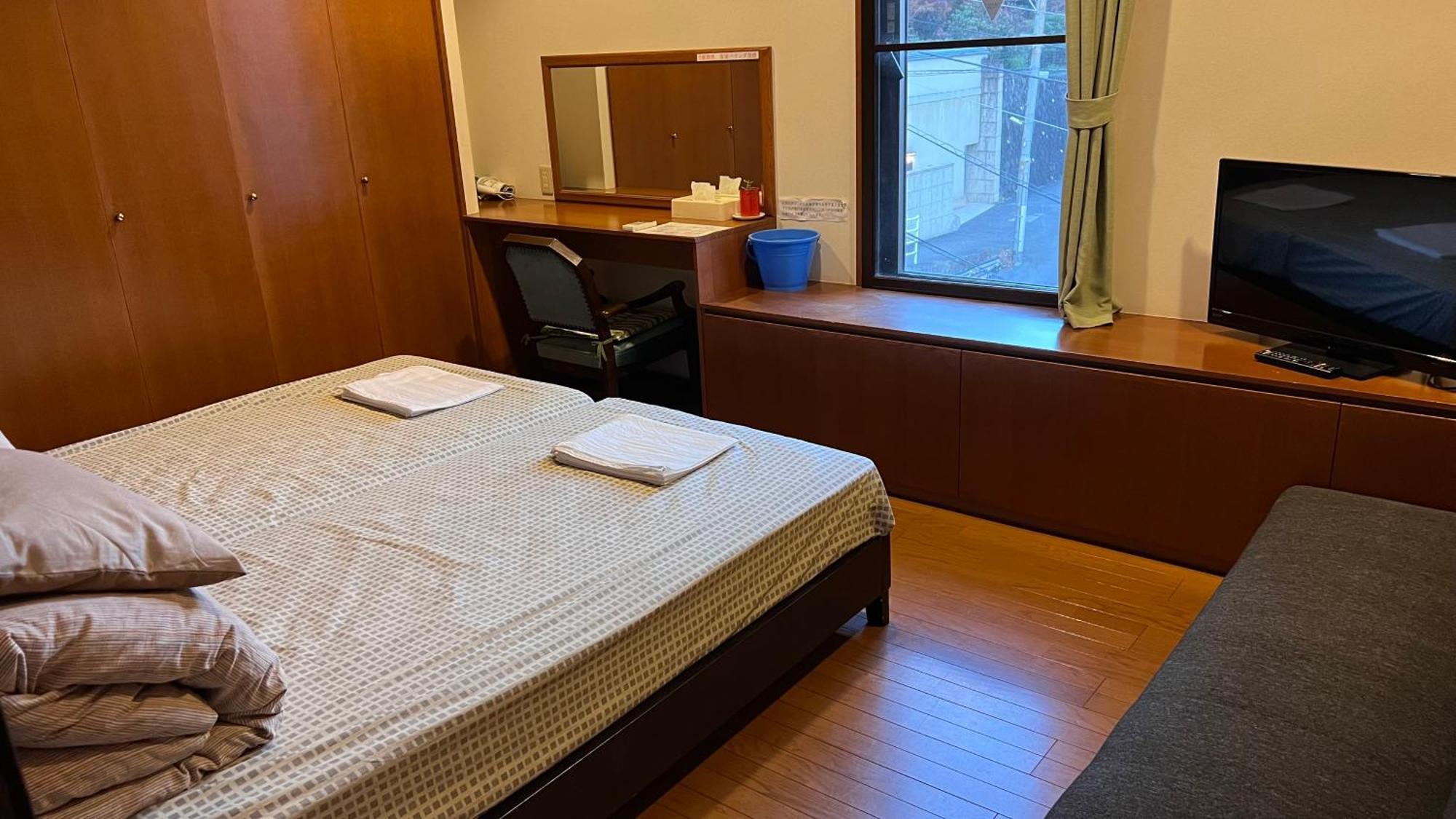Atami Onsen Guest House Megumi Eksteriør billede